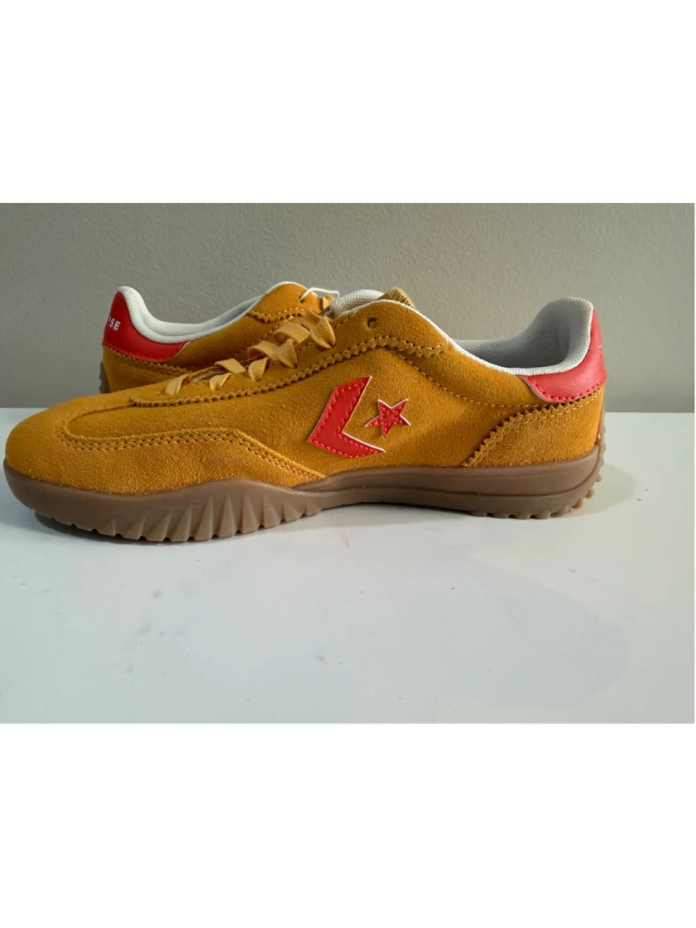 Converse Run Star Trainer Suede Sneakers Mustard Yellow Gum Sole Unisex